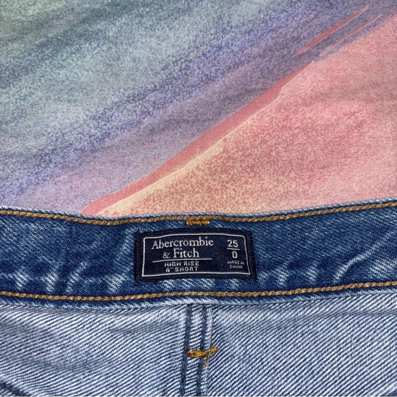Abercrombie & Fitch High Rise Button Fly Distressed Shorts Women's size 0/25 - Picture 2 of 5